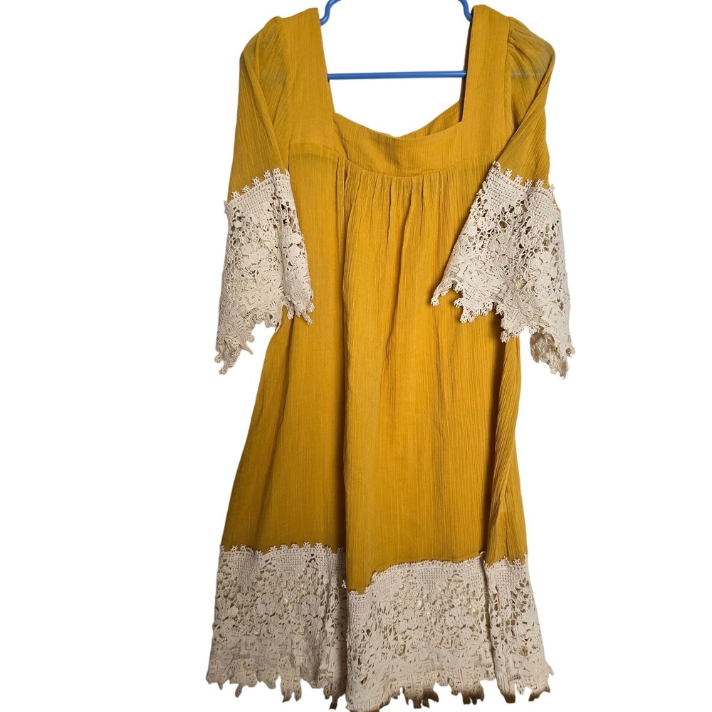 Umgee Mustard Yellow Crochet Lace Trim Boho Gauze Shift Dress Womens Medium